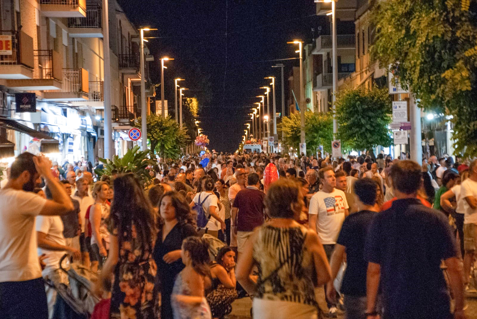 Notte Bianca - Corso affollato