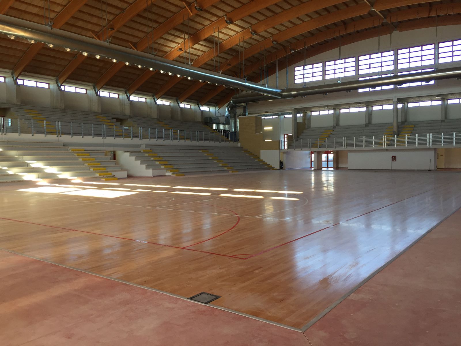 Palasport di Cisterna di Latina