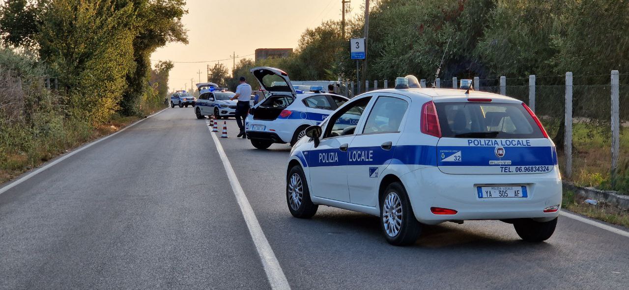 Ubriaco provoca un incidente in pieno centro,  patente sospesa per due anni e auto sequestrata